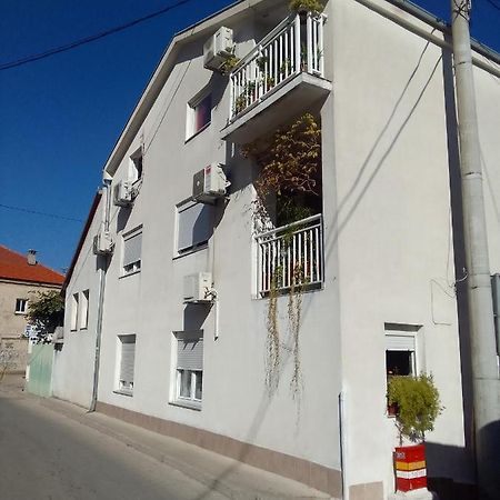 Biba Bed & Breakfast Mostar Bagian luar foto