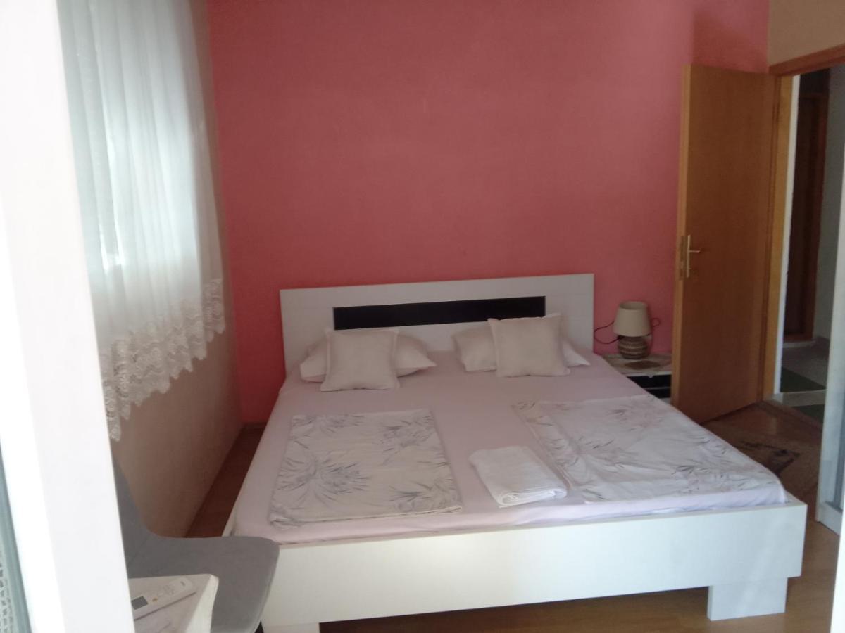Biba Bed & Breakfast Mostar Bagian luar foto